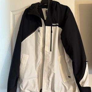 Marmot Men's Two-Tone Black and White Ski Jacket